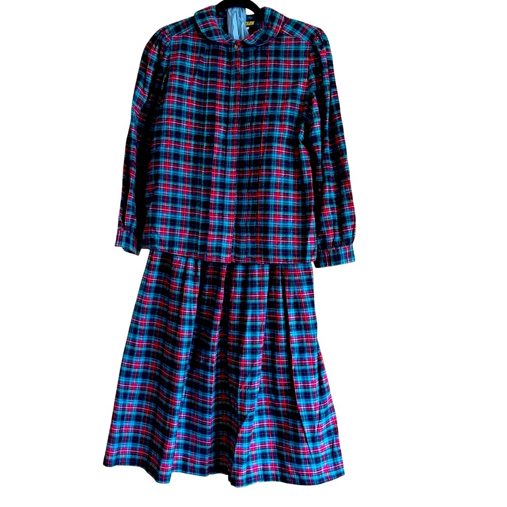 Bryn Connelly Vintage 2‎ Piece L/S Blouse and Skirt Green and Red Plaid Size 6